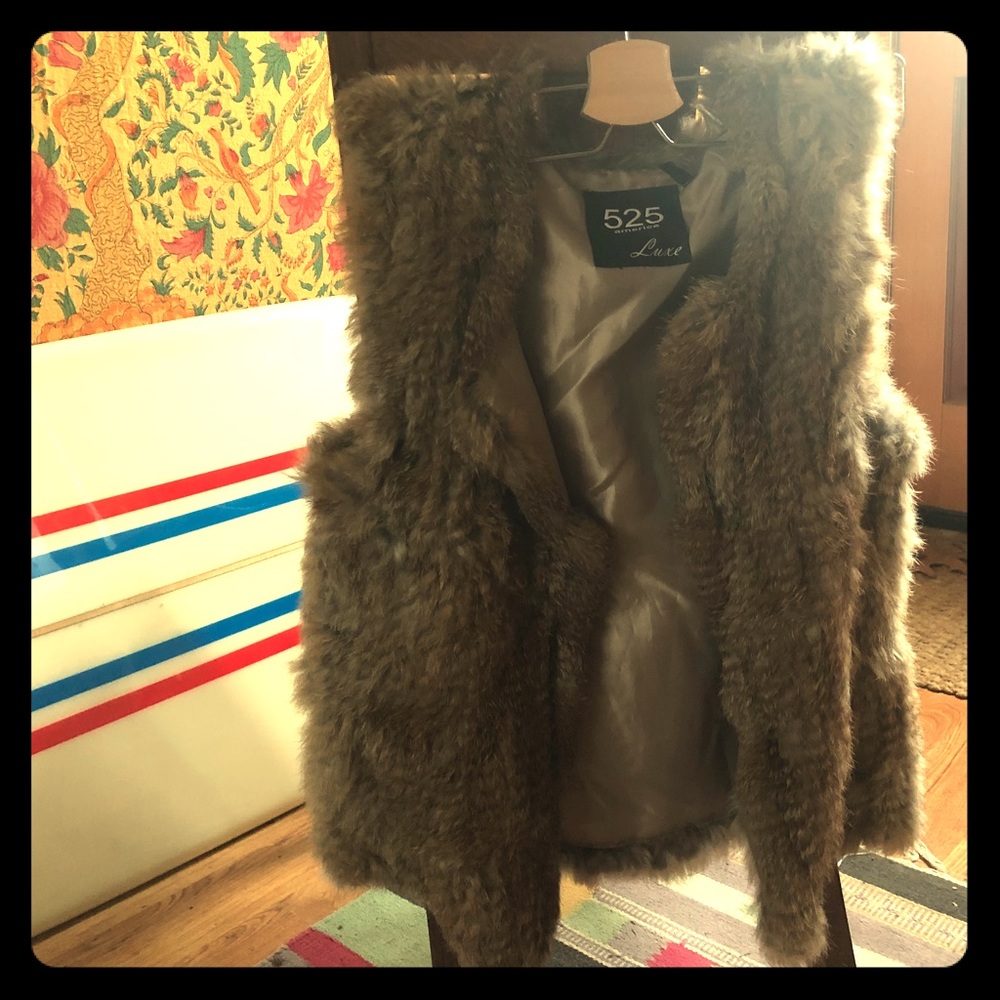 Fur vest